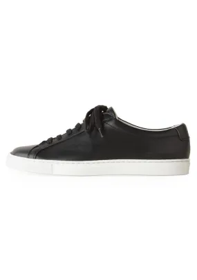 Achilles Sneaker