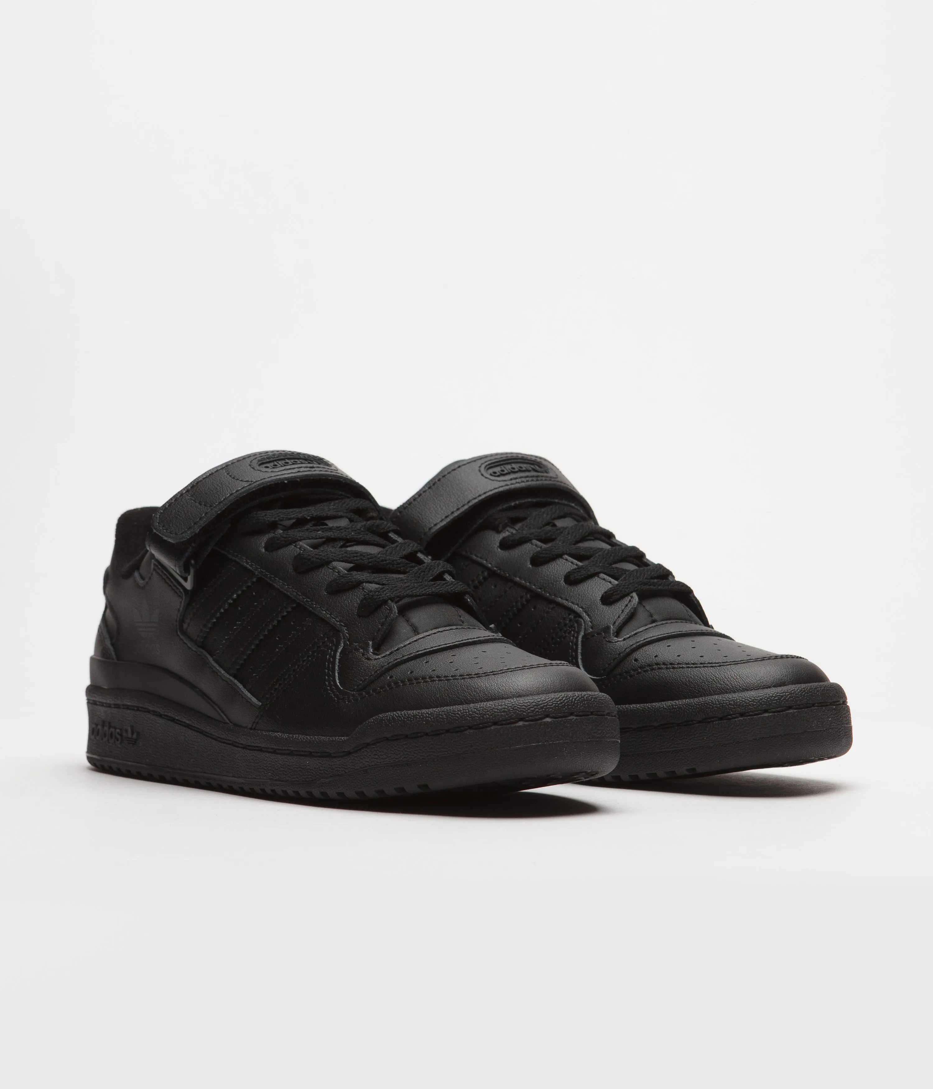 Adidas Forum Low Shoes - Core Black / Core Black / Core Black