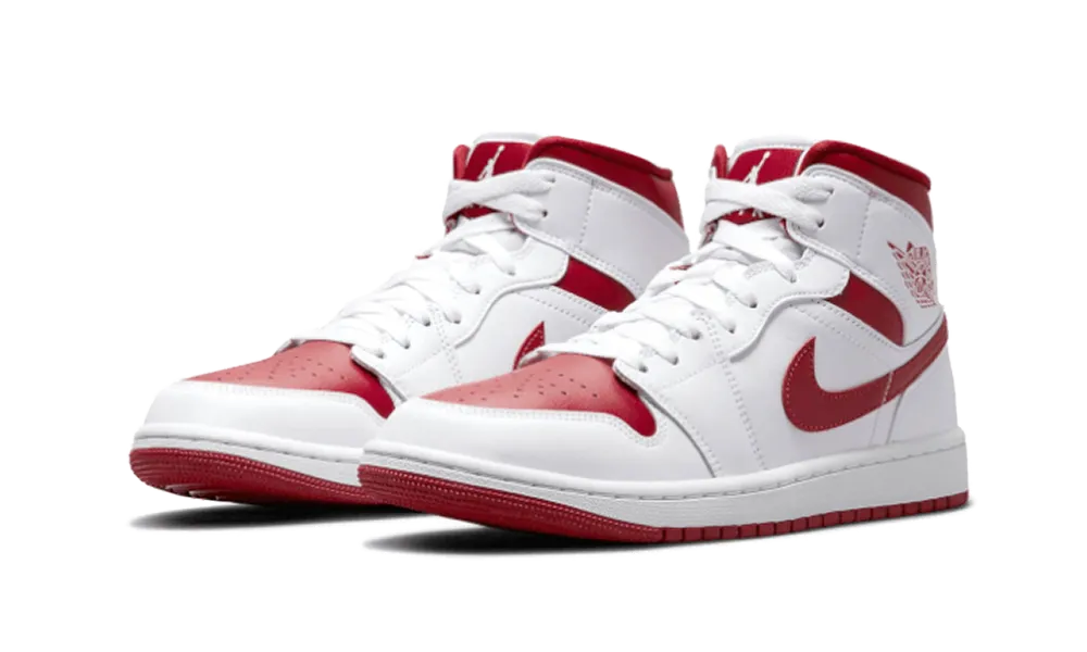 Air Jordan 1 Mid Reverse Chicago