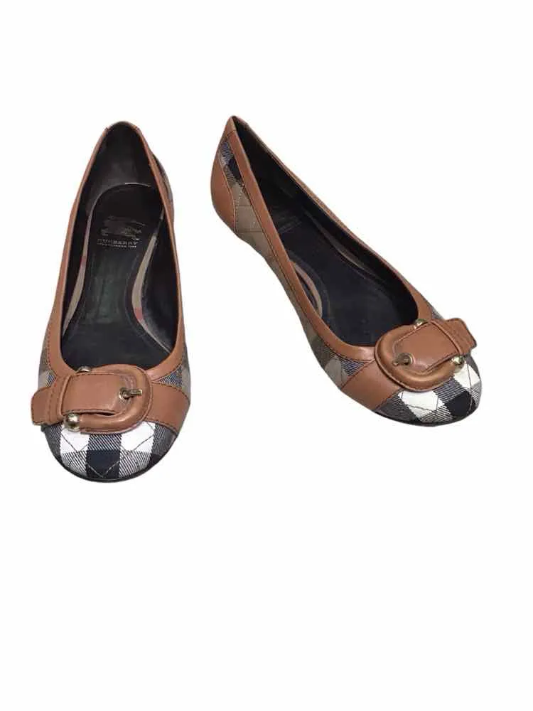 Burberry tan multi Size 38 Shoes
