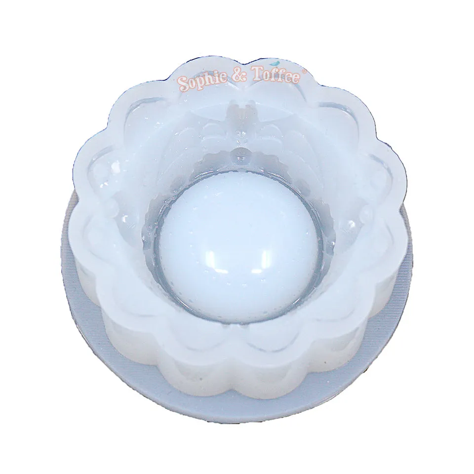 Creepy Cute Hourglass Holder Mold