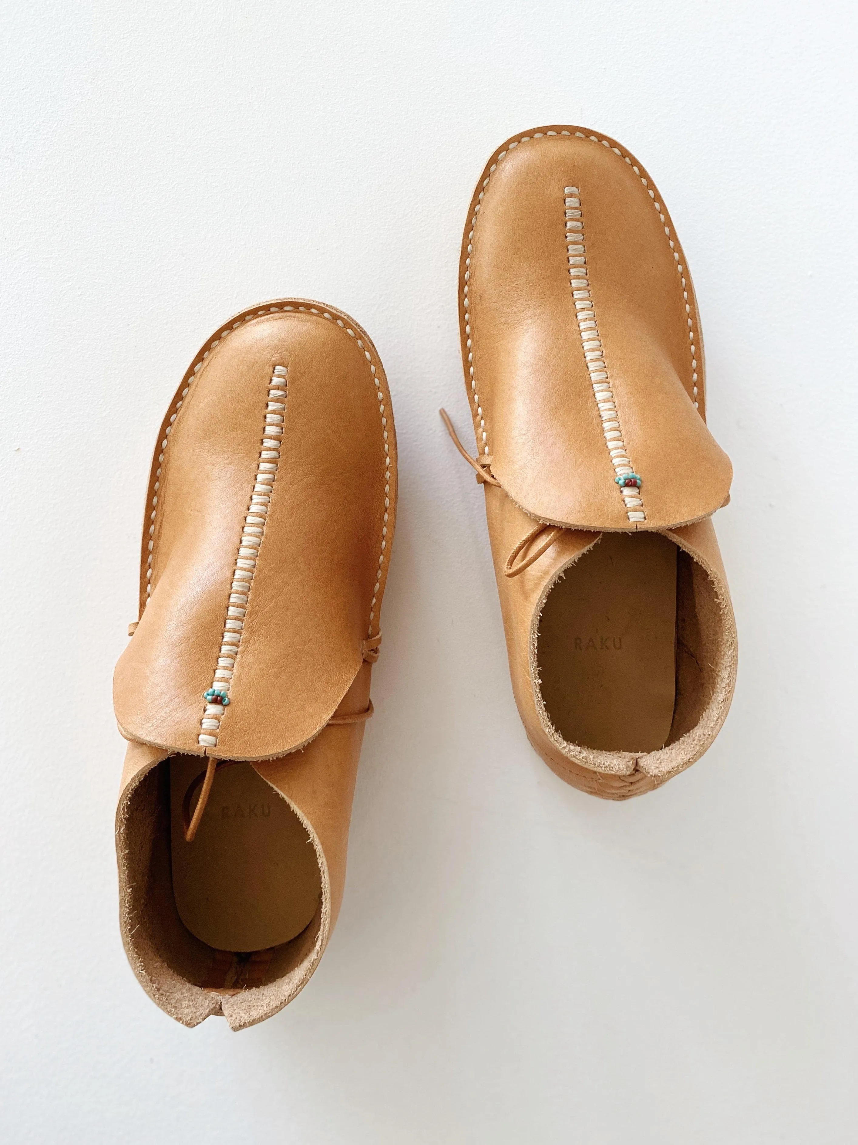 raku chapa moccasin