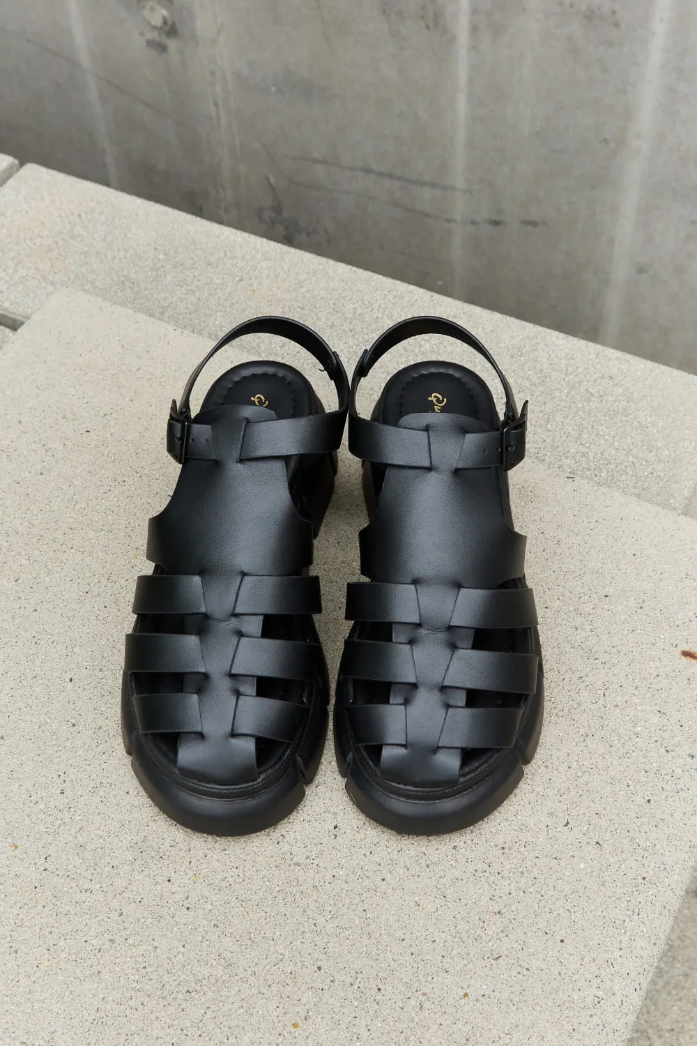 The Kristi Platform Shoe (DS)