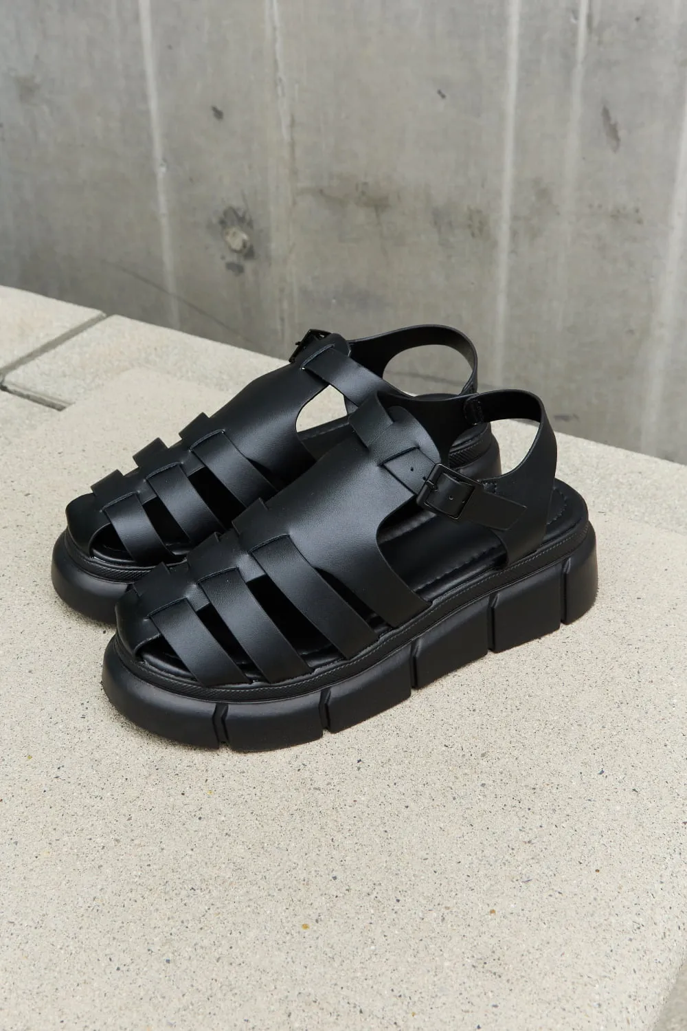 The Kristi Platform Shoe (DS)