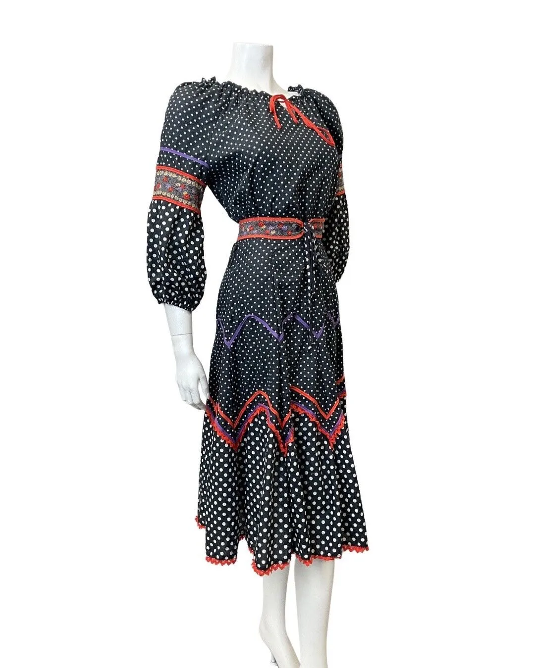 VINTAGE 60s 70s BLACK WHITE RED POLKA-DOT FLORAL BOHO FOLK SWING DRESS 8 10