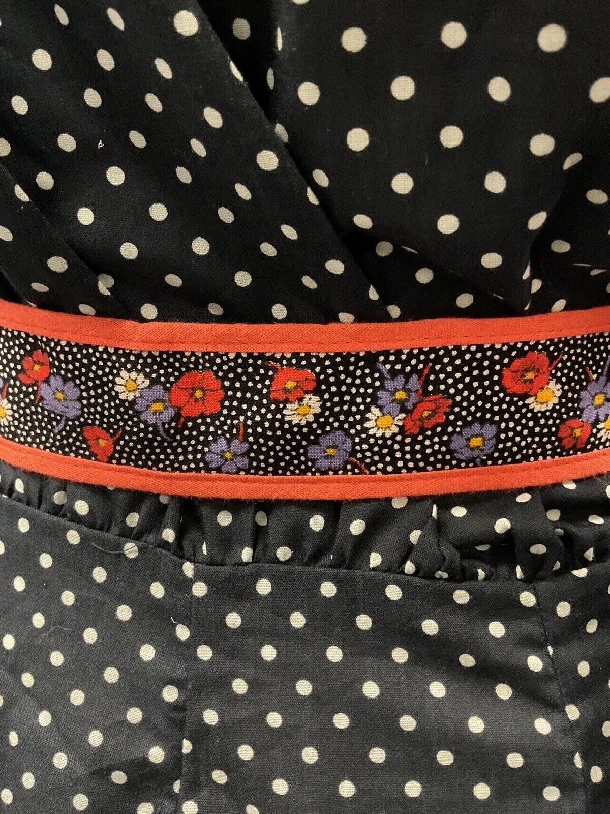 VINTAGE 60s 70s BLACK WHITE RED POLKA-DOT FLORAL BOHO FOLK SWING DRESS 8 10