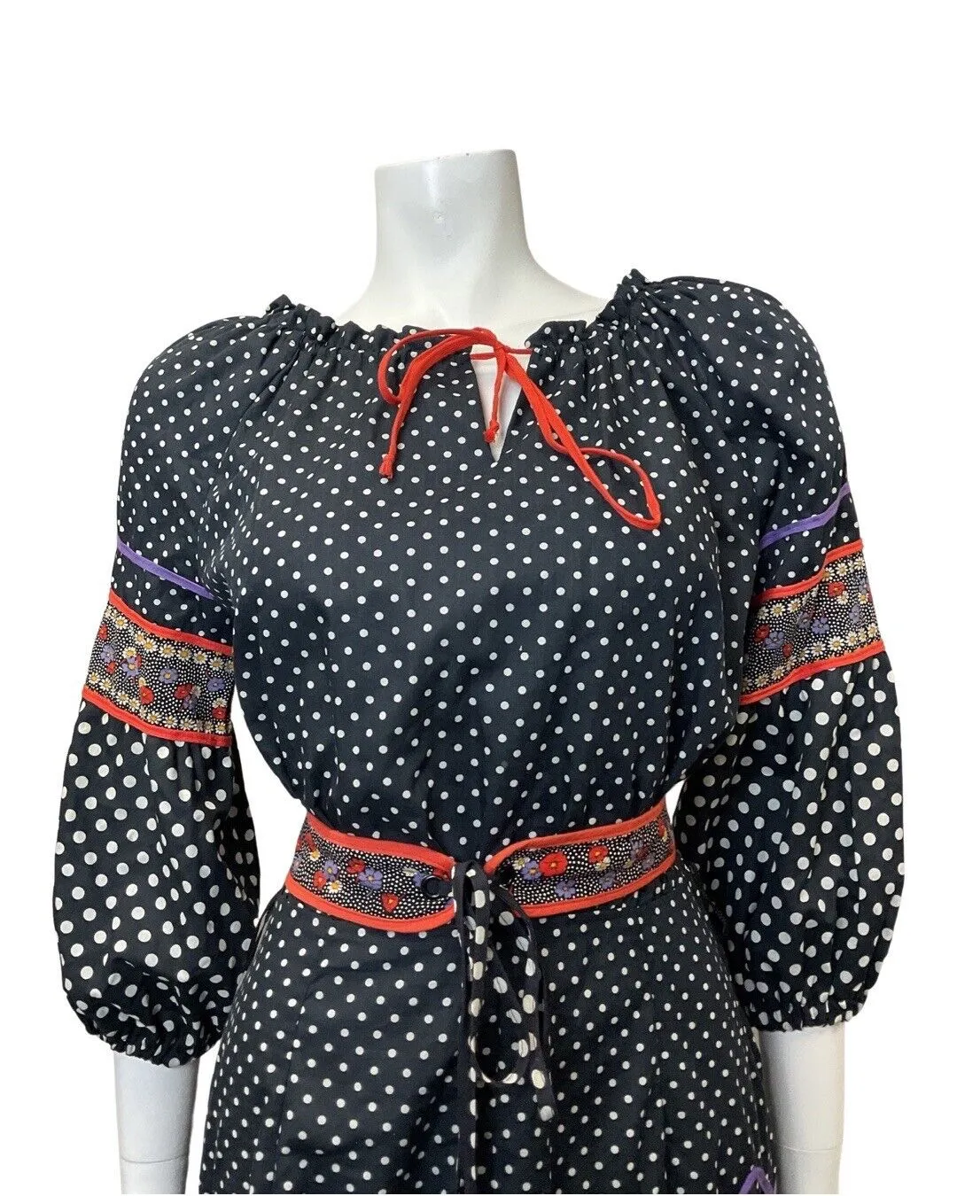 VINTAGE 60s 70s BLACK WHITE RED POLKA-DOT FLORAL BOHO FOLK SWING DRESS 8 10